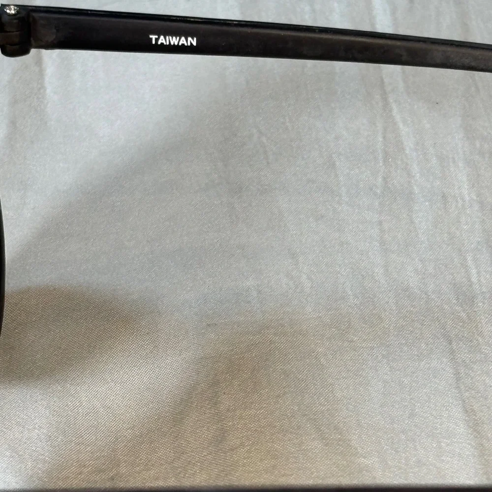 Vintage 80s Bugle Boy Sunglasses * frames only Black Purple Round  Taiwan